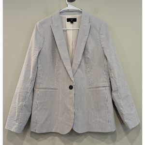 J. Crew Parke Blazer in Stretch Seersucker Blue and White Size 12
